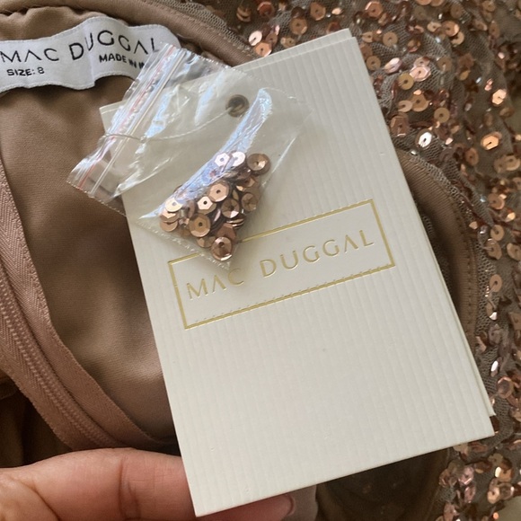 $398 NWT Mac Duggal Asymmetrical sequin Dress Size: 8 - Picture 7 of 7